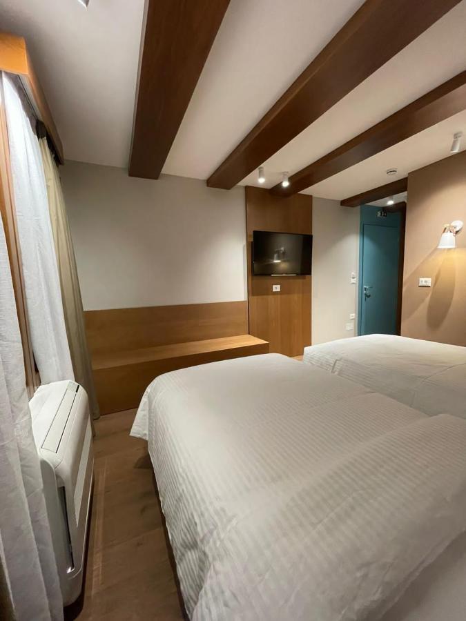 Palorto Traditional Hotel Gjirokastra Kültér fotó