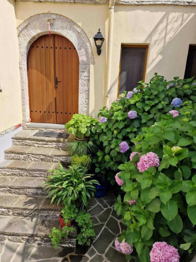 Palorto Traditional Hotel Gjirokastra Kültér fotó